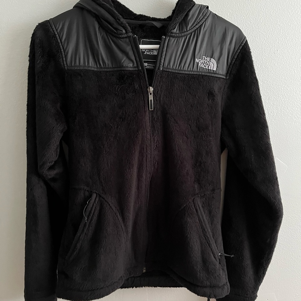 🎉50% off🎉 The North Face Oso Hooded Fleece Jacket